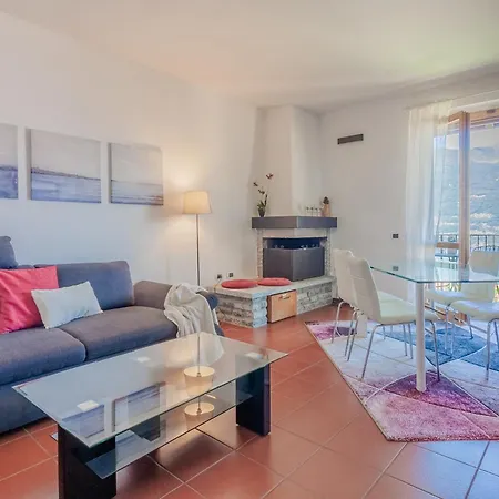 Tra E Cielo アパート *